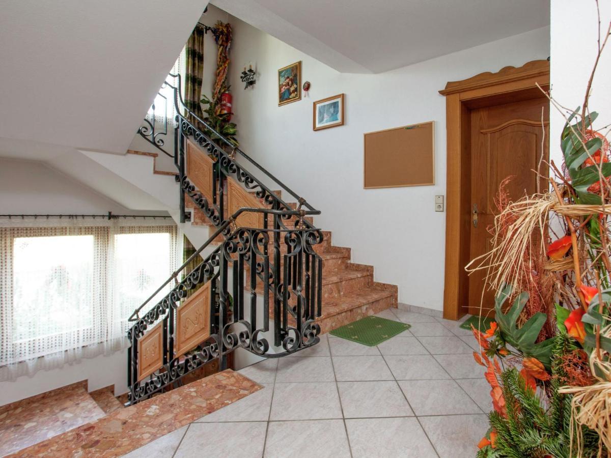 Apartment In Hart Im Zillertal With Garden Balcony Parking Fugen Bagian luar foto
