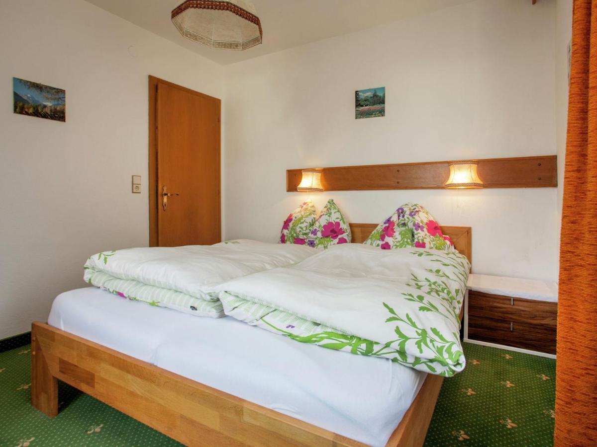 Apartment In Hart Im Zillertal With Garden Balcony Parking Fugen Bagian luar foto