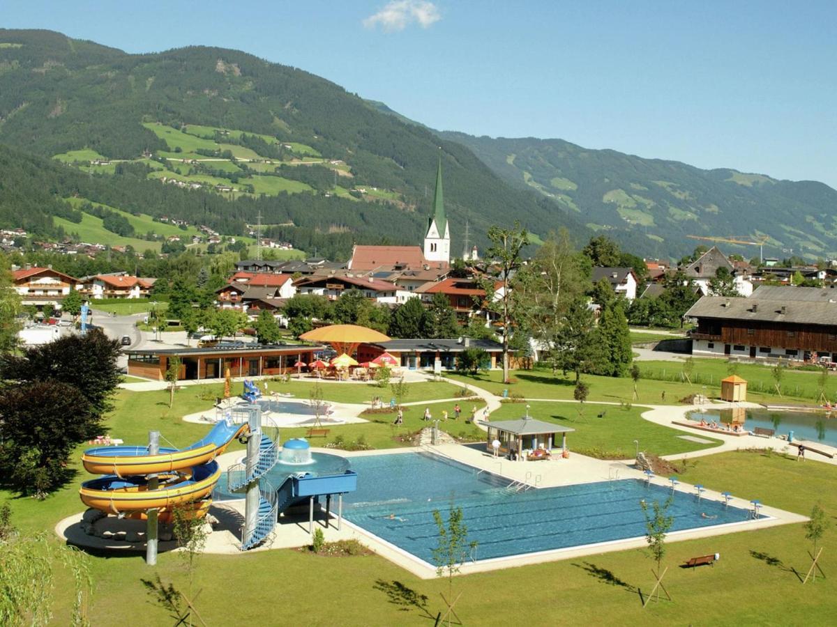 Apartment In Hart Im Zillertal With Garden Balcony Parking Fugen Bagian luar foto