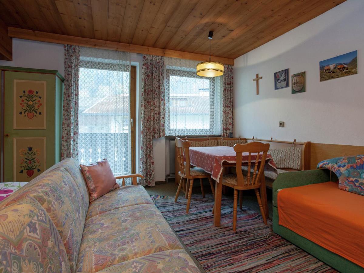 Apartment In Hart Im Zillertal With Garden Balcony Parking Fugen Bagian luar foto